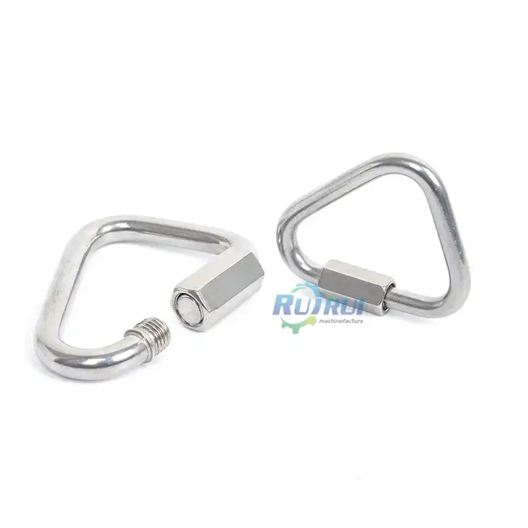 Stainless Steel Link Locking Triangle Type Carabiner Stainless Steel Link Locking Triangle Type Carabiner